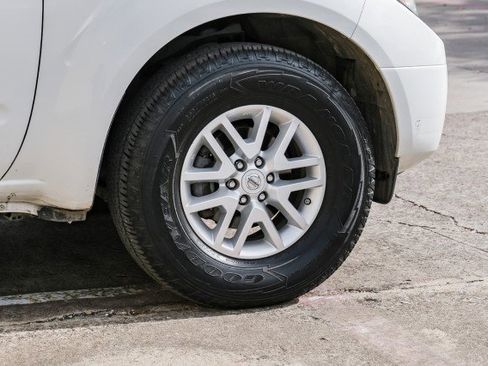 Used 2018 Nissan Frontier SV w/ Value Truck Package image 52