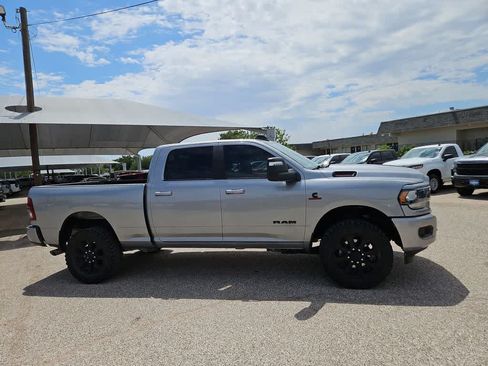 Used 2024 RAM 2500 Lone Star w/ Night Edition AWD/4WD image 9
