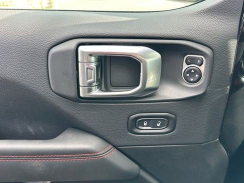 New 2026 Jeep Wrangler Unlimited Rubicon image 16