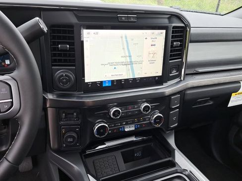 New 2025 Ford F350 Lariat w/ Lariat Ultimate Package image 29