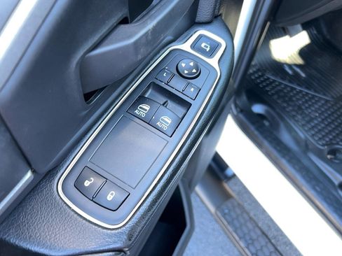 Used 2023 RAM 4500 Tradesman image 16