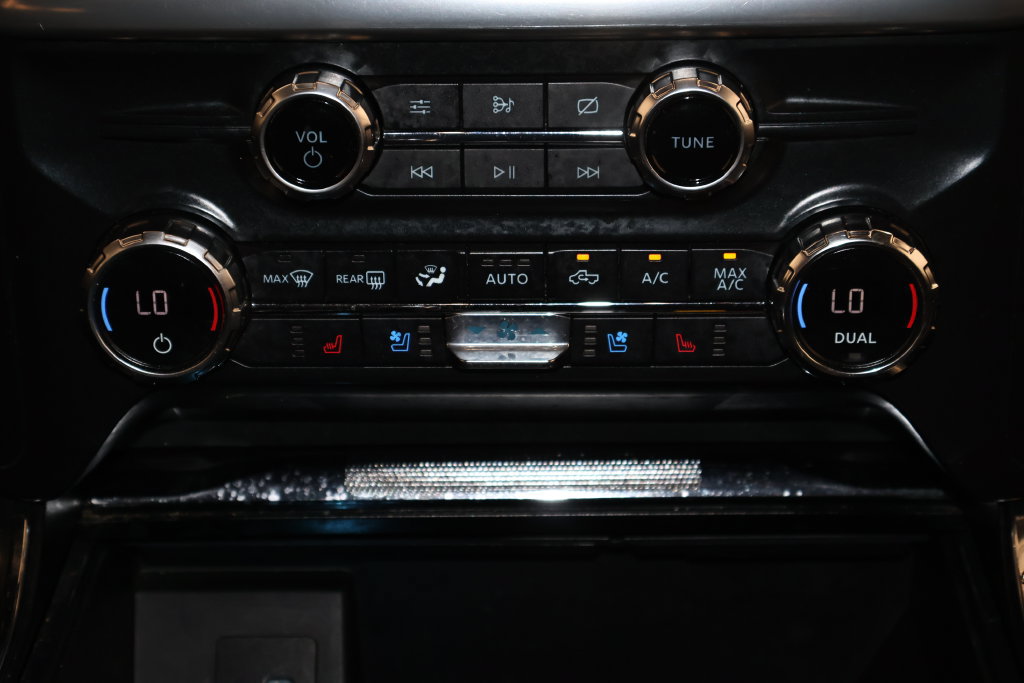 Certified 2021 Ford F150 Lariat AWD/4WD image 36