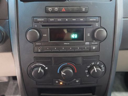 Used 2007 Dodge Magnum SE RWD image 23