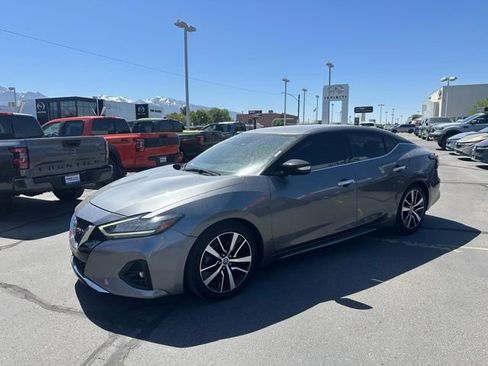 Used 2022 Nissan Maxima SV w/ Floor Mat Group FWD image 6