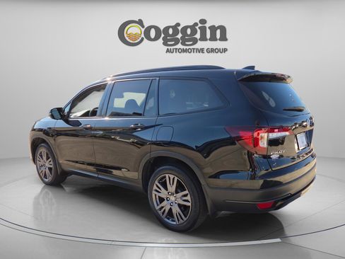 Certified 2022 Honda Pilot Sport image 4