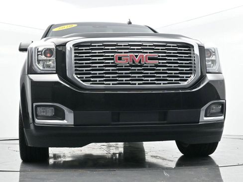 Used 2020 GMC Yukon Denali w/ Denali Premium Package image 54