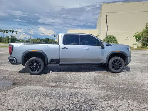 Used 2026 GMC Sierra 2500 AT4 w/ AT4 Premium Plus Package AWD/4WD image 4
