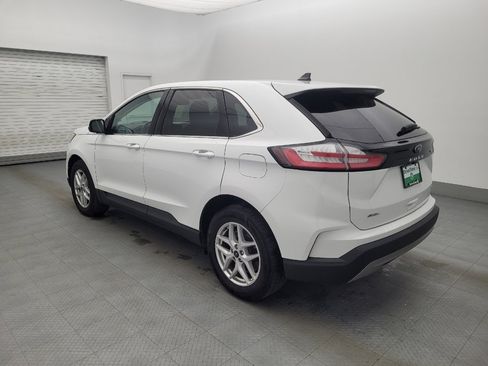 Used 2023 Ford Edge SEL image 3
