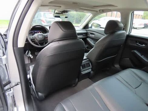 New 2025 Honda Accord EX-L image 14