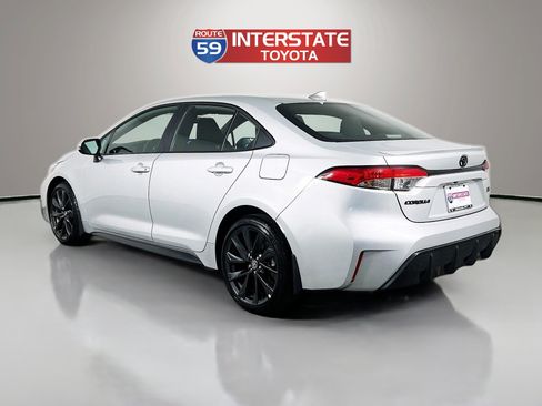 Certified 2023 Toyota Corolla SE FWD image 5