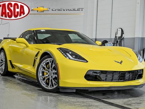 Used 2017 Chevrolet Corvette Grand Sport RWD image 1