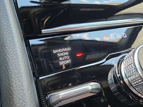New 2026 Jeep Grand Cherokee Limited AWD/4WD image 70