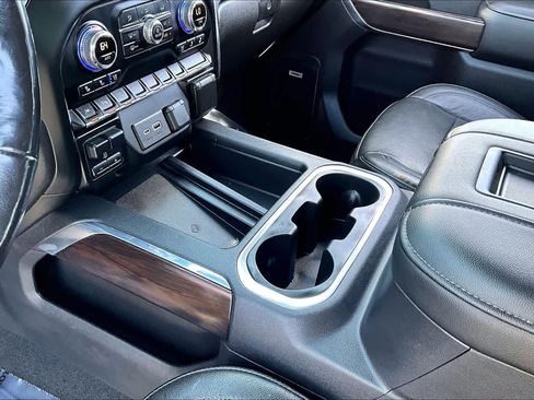 Used 2020 GMC Sierra 1500 SLT w/ SLT Premium Plus Package image 16