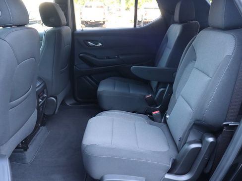 Used 2023 Chevrolet Traverse LT AWD/4WD image 22