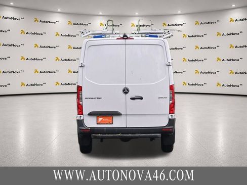 Used 2023 Mercedes-Benz Sprinter 2500 image 7