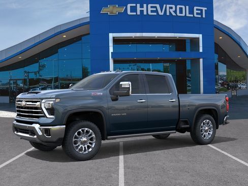 New 2026 Chevrolet Silverado 2500 LTZ w/ LTZ Premium Package AWD/4WD image 28