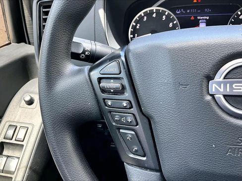Certified 2023 Nissan Frontier SV w/ Midnight Edition Package AWD/4WD image 22