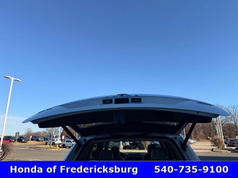 Used 2021 Volkswagen Atlas SE w/ Panoramic Sunroof Package image 16