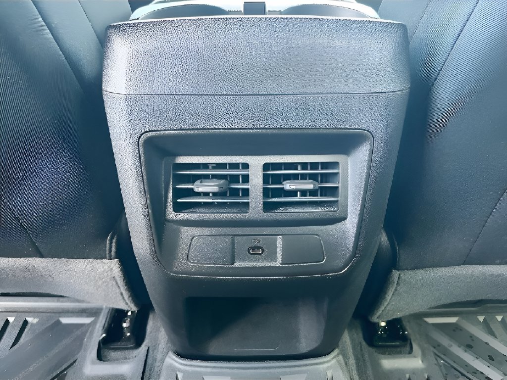 Used 2026 Chevrolet Colorado LT w/ Advanced Trailering Package AWD/4WD image 25