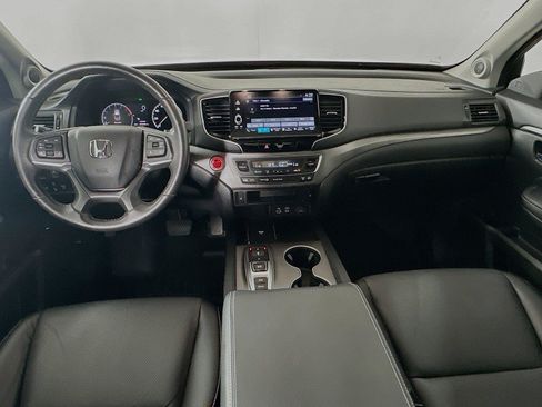 Certified 2025 Honda Ridgeline RTL image 31