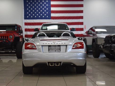 Used 2008 Chrysler Crossfire Limited image 18
