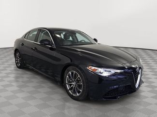 Used 2018 Alfa Romeo Giulia RWD video 2