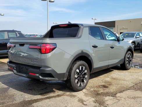 New 2025 Hyundai Santa Cruz SE image 4