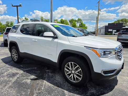 Used 2019 GMC Acadia SLE FWD image 3