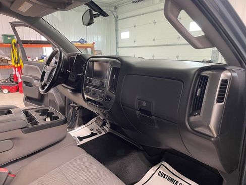 Used 2015 Chevrolet Silverado 1500 LT w/ LT Convenience Package AWD/4WD image 21