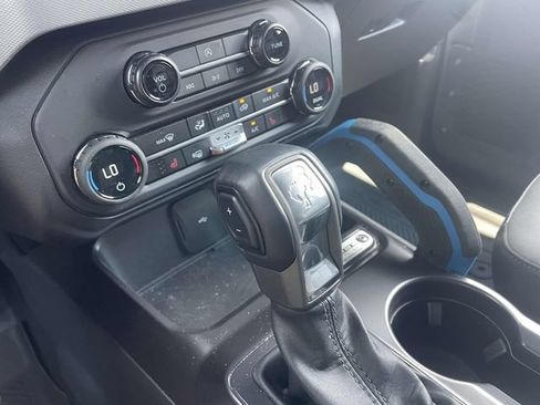 Used 2024 Ford Bronco Black Diamond AWD/4WD image 31