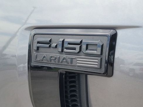 Used 2025 Ford F150 Lariat w/ Equipment Group 501A Mid AWD/4WD image 9