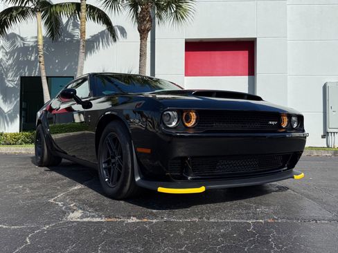 Used 2023 Dodge Challenger SRT Hellcat Redeye image 6