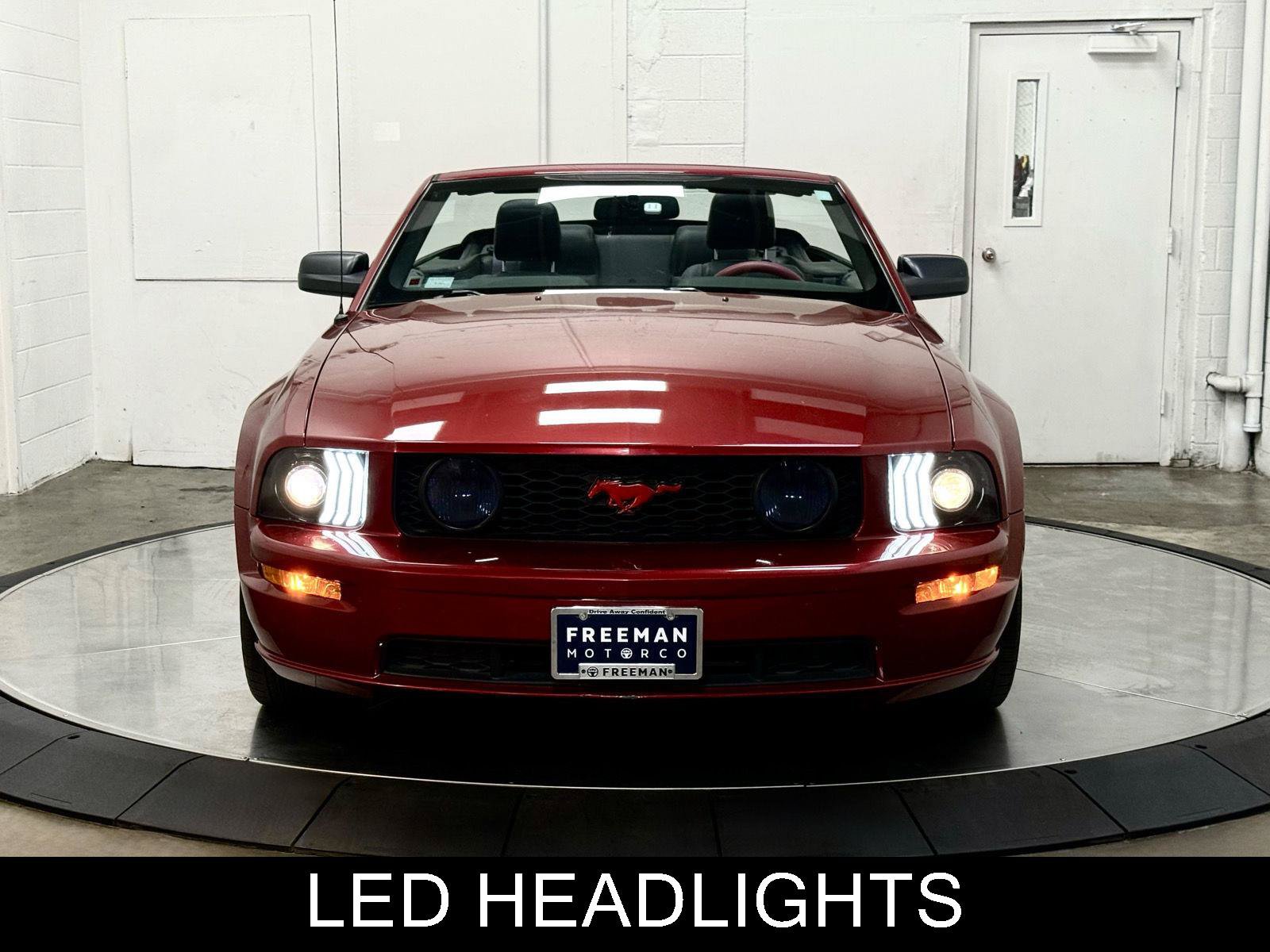 Used 2007 Ford Mustang GT RWD image 3