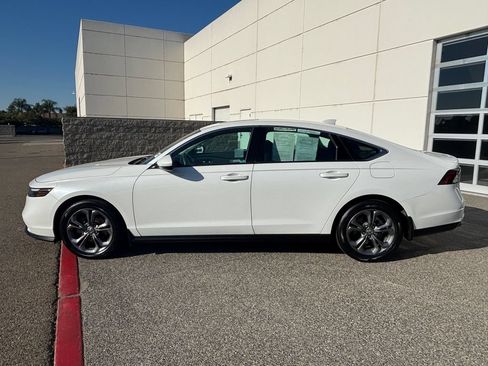 Used 2023 Honda Accord EX image 8