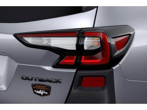 Used 2024 Subaru Outback Wilderness image 13