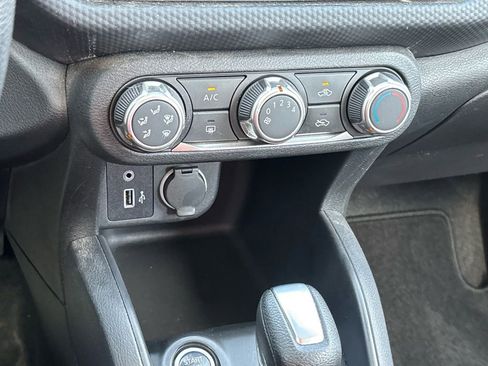 Used 2023 Nissan Kicks S image 20