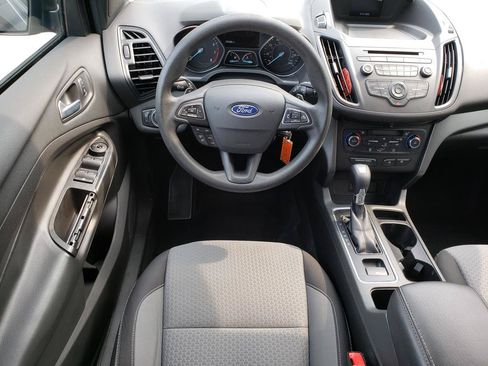 Used 2017 Ford Escape SE FWD image 13
