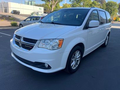 Used 2020 Dodge Grand Caravan SXT
