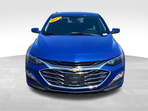 Used 2023 Chevrolet Malibu LT FWD image 2