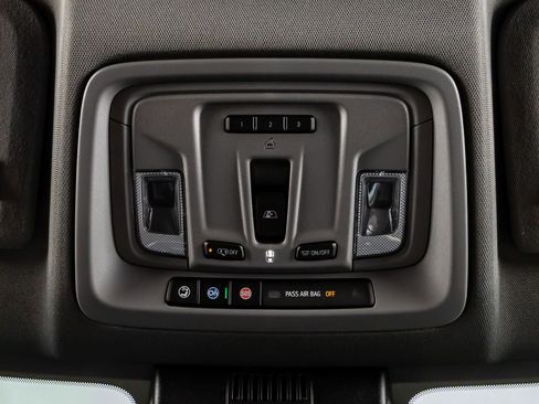 Used 2025 Chevrolet Silverado 2500 LTZ w/ LTZ Premium Package image 26