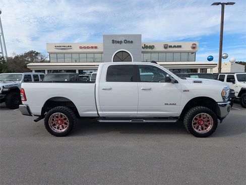 Used 2022 RAM 2500 Big Horn image 4