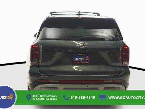 Used 2023 Hyundai Palisade SEL FWD image 12