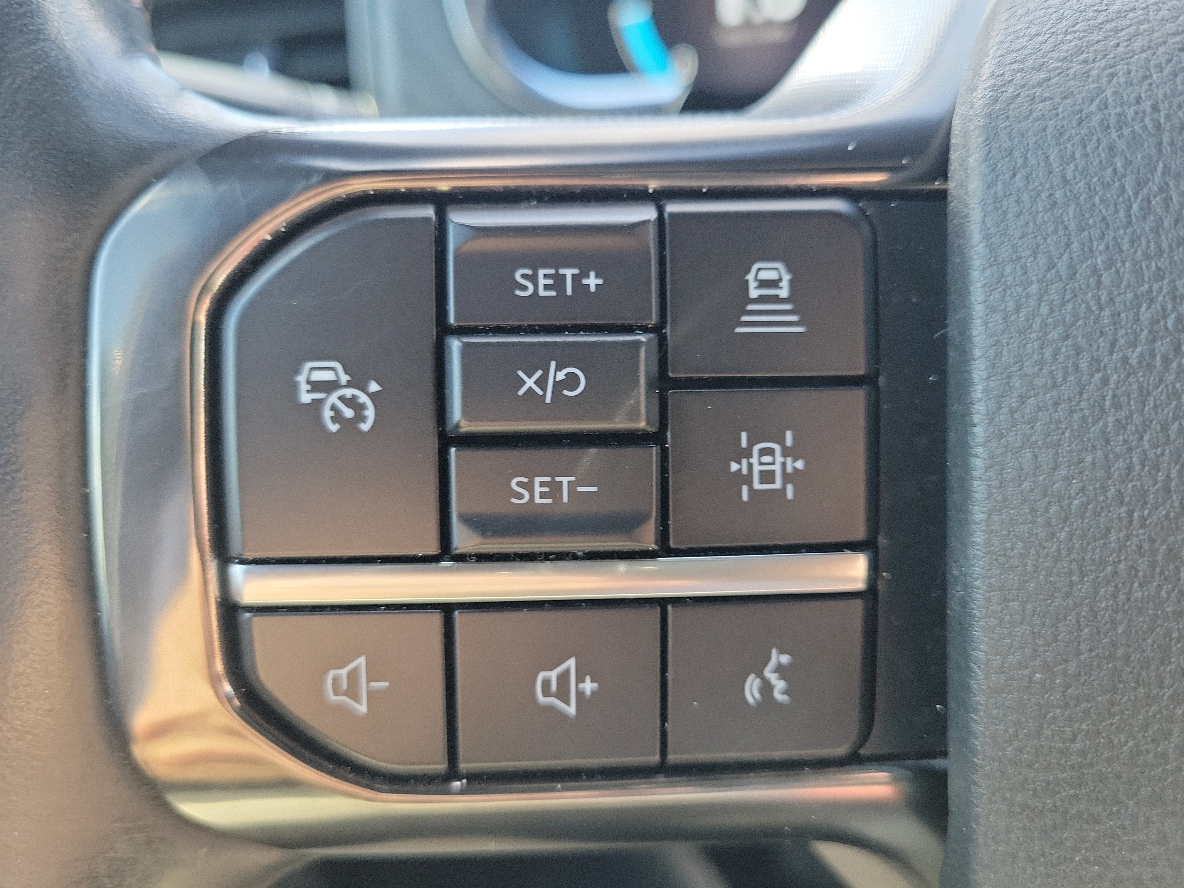 Used 2021 Ford F150 Platinum w/ Equipment Group 701A High AWD/4WD image 33