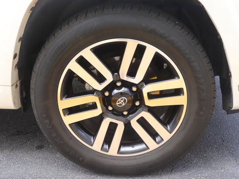 Used 2021 Toyota 4Runner Limited RWD image 40