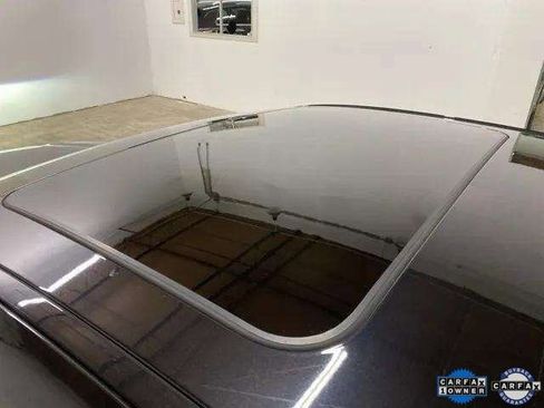 Used 2025 BMW i4 xDrive40i image 25