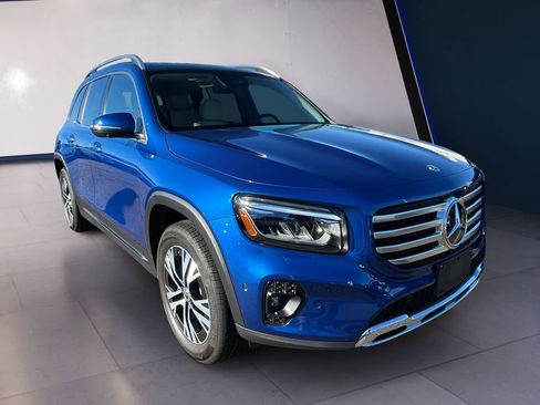 Certified 2025 Mercedes-Benz GLB 250 4MATIC image 6