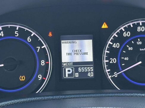 Used 2012 INFINITI G37 x Coupe w/ Premium Pkg AWD/4WD image 30
