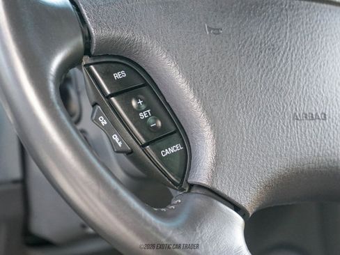 Used 2002 Ford Thunderbird Deluxe RWD image 65