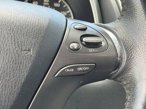 Used 2021 Nissan Murano SV FWD image 10