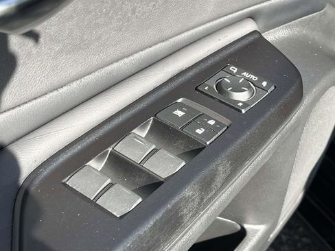 Used 2020 Lexus ES 300h Ultra Luxury image 22